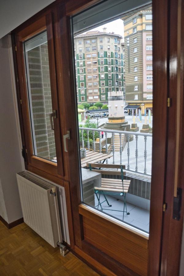 La Villa De Lore, Piso Completo Apto 6 Personas Con Garaje Αβιλές Εξωτερικό φωτογραφία